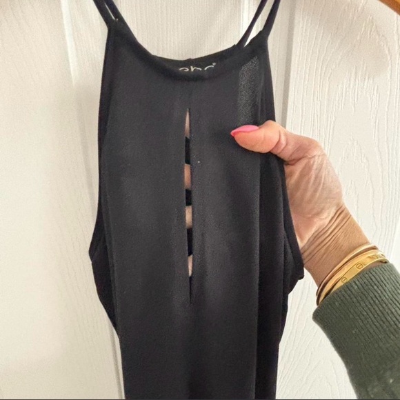 bebe Black Keyhole Body Hugging Maxi Dress - Picture 4 of 6